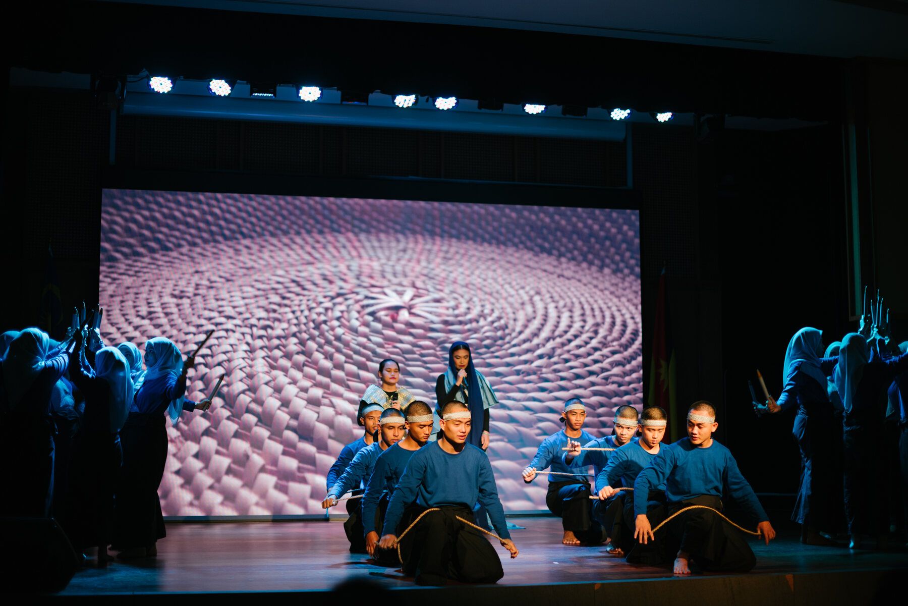 Behind the scenes on Hasanah Gold Threads Awards 2024, photo 3